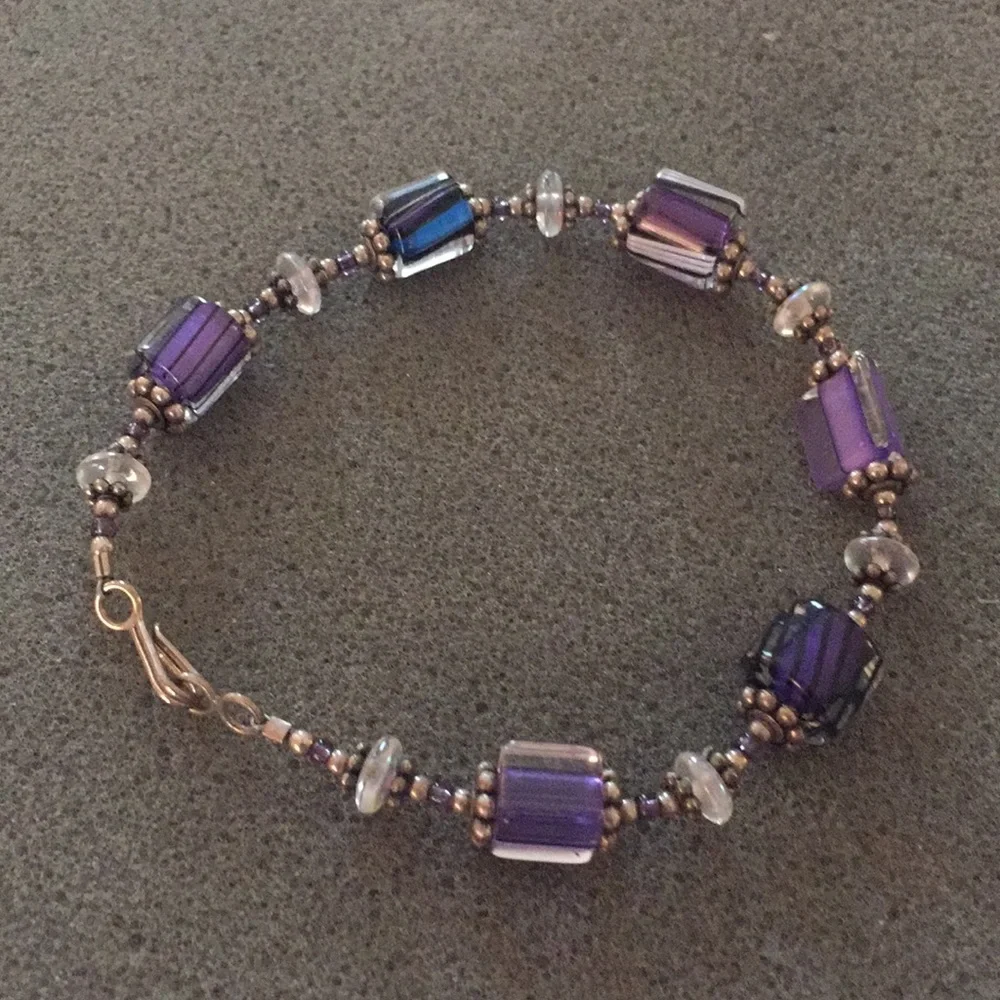 Purple Beaded Bracelet - Picture 13 of 13
